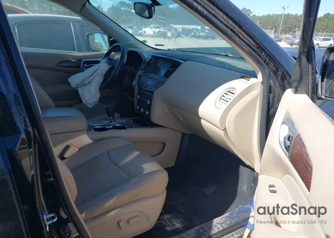 2018 Nissan Pathfinder Platinum z USA, uszkodzony, nr VIN 5N1DR2MN6JC616869